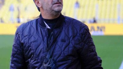 Bodrum FK yönetimi, hakem kararlarına sert tepki göstererek, maç sırasında