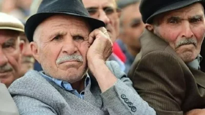 Emeklilerin maaşlarında yapılacak yeni düzenlemeler için hesaplama detayları belli oldu.