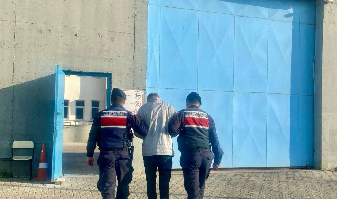 32 Yıl Hapis Cezası Bulunan Firari Yakalandı Muğla İl Jandarma Komutanlığı ekipleri, adı geçen kişilerin yakalanmasına yönelik