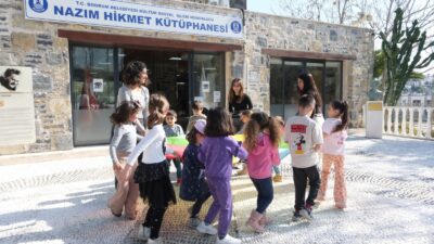 Bodrum Belediyesi, çocukların yaratıcılıklarını keşfetmeleri ve eğlenerek öğrenmeleri için düzenlediği