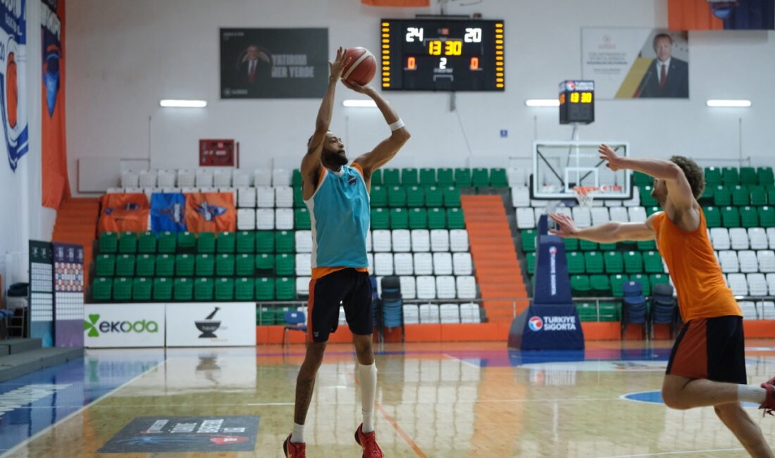 Türkiye Sigorta Türkiye Basketbol Ligi’nde 34 haftalık normal sezonun ardından