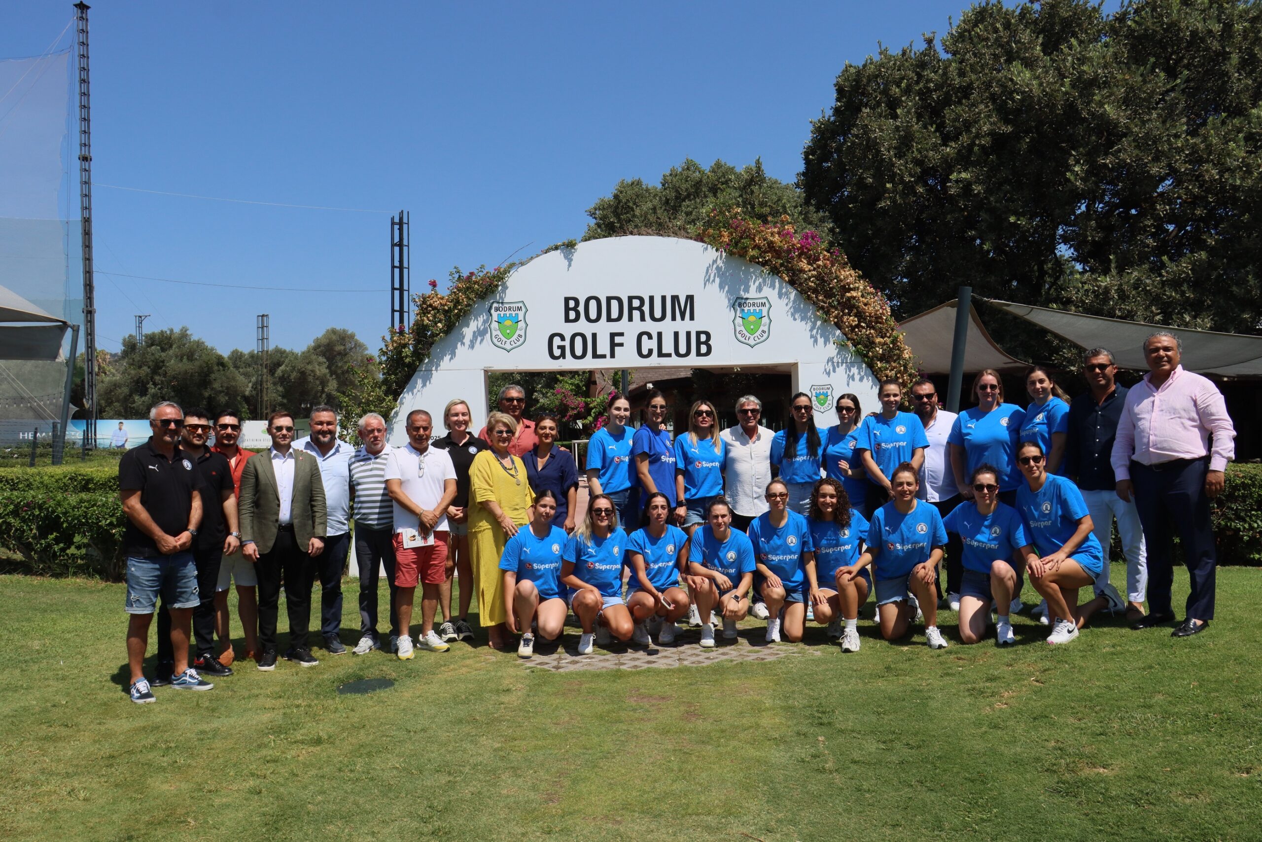 Kadın hentbolunun yükselen yıldızı, üst üste kazandığı başarılarla Bodrum’un gururu