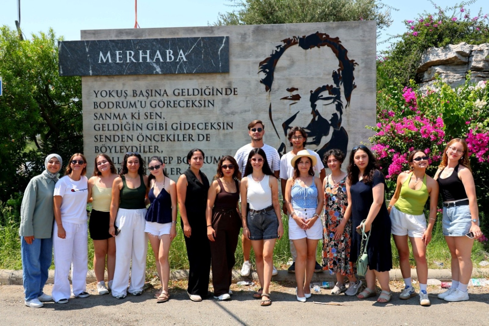 Bodrum Belediyesi’nin düzenlediği Gençlik ve Tarım Kampı, lavanta hasadı, tarım