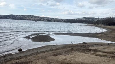 Muğla’nın Bodrum ilçesinde deniz suyunda yaşanan belirgin çekilme, Gümbet ve