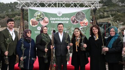 Muğla Büyükşehir Belediyesi, verimli tarım arazilerine sahip Muğla’da üreticilere yönelik