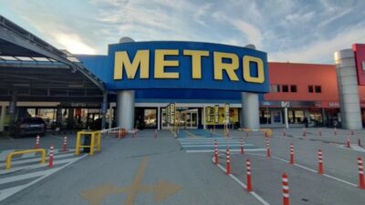 Fransa'da Metro Market bünyesinde satılan Metro Chef markalı beyaz ve