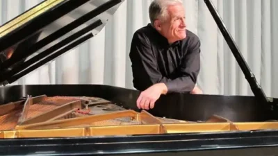 ABD'li piyanist Craig Sheppard, 23. Uluslararası Gümüşlük Müzik Festivali'nde sahne