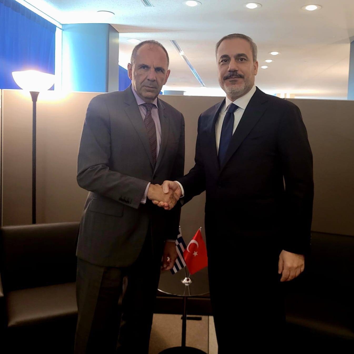 Azerbaycan ve Türkiye İlişkileri Gelişiyor Azerbaycan ve Türkiye, Baku'da önemli bir toplantıda bir araya geldi.