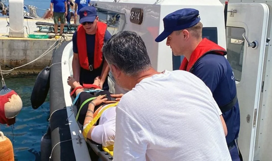 Bodrum Açıklarında Tıbbi Tahliye Sahil Güvenlik, Bodrum Torba açıklarında rahatsızlanan bir kişiyi kurtardı.