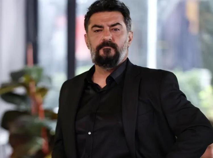 Celil Nalçakan, Bodrum'da bir restoran sahibiyle yaşadığı maddi uyuşmazlık nedeniyle